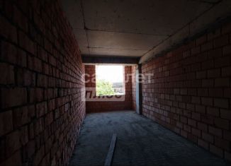 Продаю 1-комнатную квартиру, 52 м2, Хасавюрт, Экскаваторная улица, 2Б