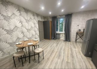 Сдается 2-ком. квартира, 36 м2, Кронштадт, Флотская улица, 15