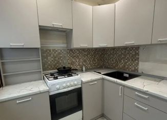 Сдам 3-комнатную квартиру, 51.5 м2, Орёл, улица Максима Горького, 71