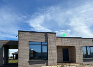 Продам дом, 130 м2, деревня Азьмушкино, улица Мансура Гатина