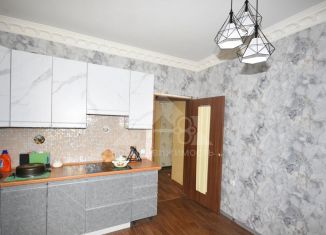 Продаю трехкомнатную квартиру, 110.3 м2, Кольчугино, улица Алексеева, 1