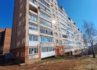 Продажа 2-ком. квартиры, 48.5 м2, Воткинск, улица 1905 года, 22