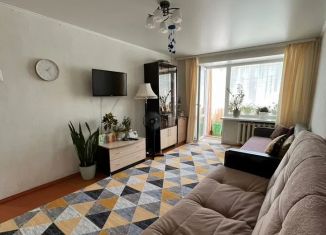 2-комнатная квартира на продажу, 51 м2, Бирск, улица Чеверёва, 142В