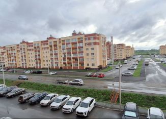 Продаю 1-ком. квартиру, 35.8 м2, село Зубово, улица Бориса Перина