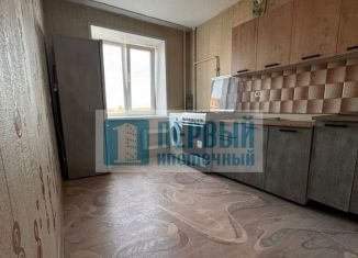 Продается 1-комнатная квартира, 37 м2, Йошкар-Ола, улица Дружбы, 83, 4-й микрорайон