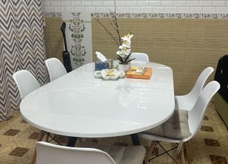 2-комнатная квартира на продажу, 74.4 м2, Геленджик, улица Леселидзе, 10