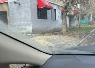 Продаю помещение свободного назначения, 300 м2, Челябинск, улица Дружбы, 21