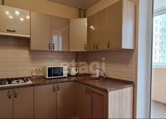 Продаю однокомнатную квартиру, 48 м2, Калуга, улица Пестеля, 19