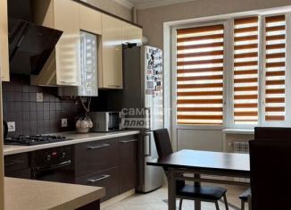 Продаю 2-ком. квартиру, 71 м2, Воронеж, улица Карла Либкнехта, 2