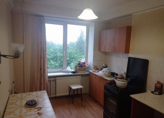 Продажа 2-ком. квартиры, 45 м2, Санкт-Петербург, Замшина улица, 31к3, метро Академическая