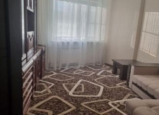 Сдам в аренду 2-ком. квартиру, 47 м2, Мурманская область, улица Ушакова, 5к2