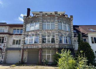 Таунхаус на продажу, 863.6 м2, Чебоксары, улица Шевченко, 10