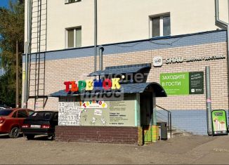 Продаю торговую площадь, 391 м2, Киров, Подгорная улица, 2