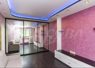 Продаю 1-комнатную квартиру, 33 м2, Тюмень, улица Пермякова, 21, Восточный округ