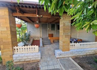 Продаю дачу, 40 м2, Крым