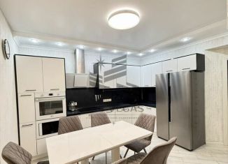 Сдается 3-комнатная квартира, 90 м2, Сочи, Первомайская улица, 19, микрорайон Центральный