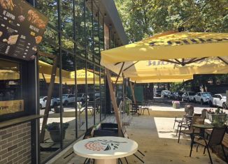 Сдаю в аренду торговую площадь, 20 м2, Сочи, Социалистическая улица, 8/10