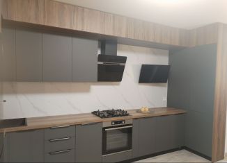 Сдаю 2-ком. квартиру, 70 м2, Ростов-на-Дону, Берберовская улица, 22с2