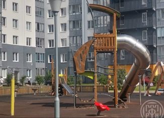 2-комнатная квартира на продажу, 50 м2, посёлок Новогорелово, Промышленная улица, 10/4
