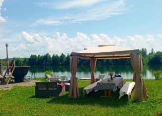 Сдается в аренду дом, 70 м2, Новокузнецк, улица Кирова, 55