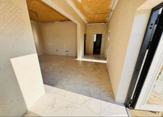 Продается дом, 120 м2, станица Раевская, улица Героев