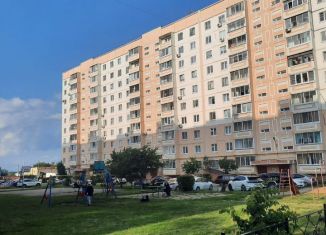Двухкомнатная квартира на продажу, 52 м2, Елец, улица Коммунаров, 127Б