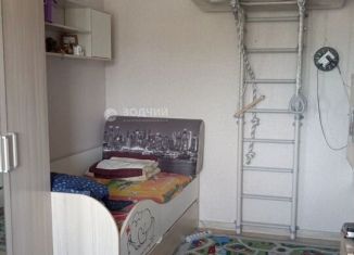 Продается однокомнатная квартира, 36 м2, Чебоксары, улица Филиппа Лукина, 1