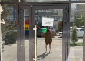 Продам торговую площадь, 41 м2, Краснодар, улица Евгении Жигуленко, 25к2, микрорайон имени Петра Метальникова