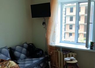 Сдаю в аренду квартиру студию, 18 м2, Тюменская область, улица Республики, 246