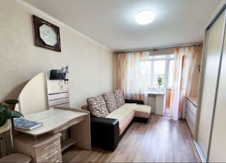 Продам 2-ком. квартиру, 48 м2, Татарстан, Светлая улица, 30