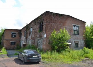 Продается помещение свободного назначения, 2367 м2, Осинники, улица Ленина, 128