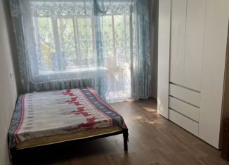 Сдам 2-комнатную квартиру, 47 м2, Оленегорск, Парковая улица, 17