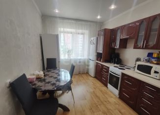 Продаю двухкомнатную квартиру, 64 м2, Абакан, улица Некрасова, 41