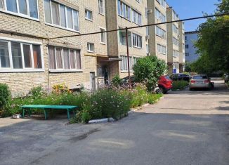 Сдается 2-комнатная квартира, 51 м2, Кузнецк, Фабричная улица, 97