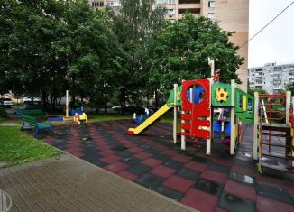 Сдам 2-комнатную квартиру, 56 м2, Мытищи, Лётная улица, 34/1