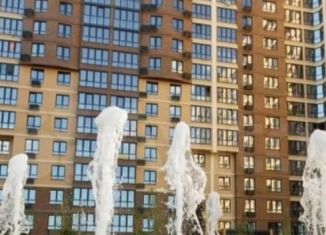 Продаю трехкомнатную квартиру, 82 м2, Краснодар, микрорайон Завод Радиоизмерительных Приборов, 2-я Российская улица, 162