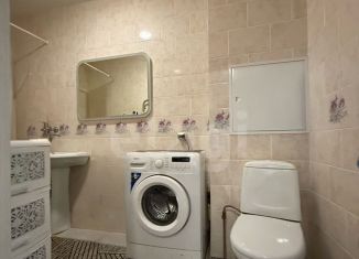 Продаю 1-комнатную квартиру, 34.6 м2, деревня Куюки, 6-й квартал, 8