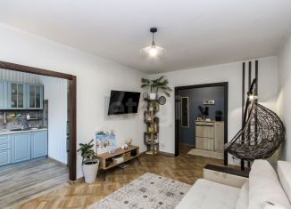 Продается двухкомнатная квартира, 47.5 м2, Тюмень, улица Пермякова, 43, Восточный округ