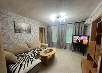 Сдаю в аренду дом, 52 м2, Таганрог, улица Энгельса, 24