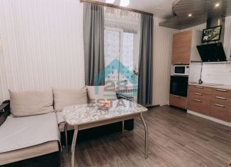 Продается двухкомнатная квартира, 64.3 м2, Кириши, Восточная улица, 8