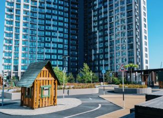 Продажа трехкомнатной квартиры, 91.4 м2, Астрахань, улица Бехтерева, 12/4, ЖК Атмосфера