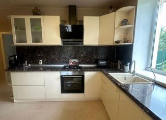 Продаю дом, 89 м2, поселок Южный, Абрикосовая улица