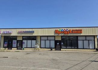 Продажа торговой площади, 300 м2, Майкоп, улица Коммунаров, 123Б