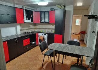 2-комнатная квартира на продажу, 67 м2, Ялта, улица Тренёва, 3