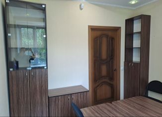 Сдается в аренду офис, 32 м2, Смоленск, улица Фрунзе, 29