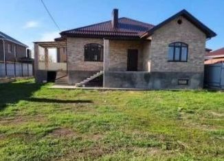 Продаю дом, 280 м2, Ростовская область