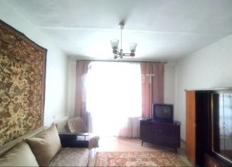 Продается 3-комнатная квартира, 67.8 м2, Мелеуз, Октябрьская улица, 5