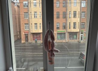 Продам квартиру студию, 15 м2, Санкт-Петербург, метро Елизаровская, проспект Обуховской Обороны, 75