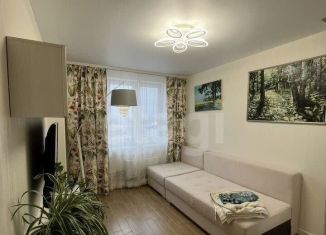 Продаю однокомнатную квартиру, 39.3 м2, Тюмень, улица 50 лет Октября, 75к2, ЖК Славутич