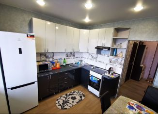 Сдам в аренду 1-комнатную квартиру, 40 м2, Краснодар, Кореновская улица, 2к4, микрорайон 2-я Площадка